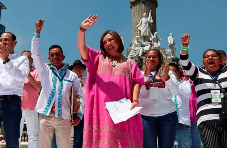 Xóchitl Gálvez en el Ángel: «Honro a cada individuo y mi visión se enfoca solo en una sola nación: México»