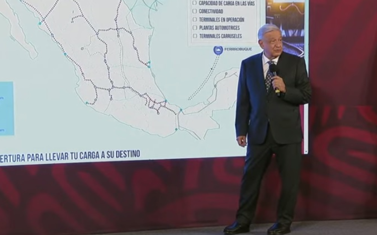 AMLO anhela una red ferroviaria que facilite el transporte de carga y pasajeros en Puebla