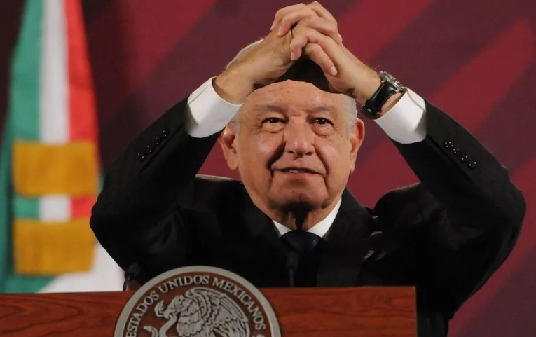 AMLO asegura que en Acapulco no habrá tristeza en la navidad