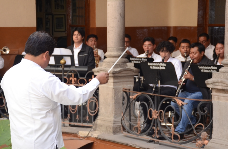 Fortalece Universidad de la Salud conocimientos y destrezas del alumnado