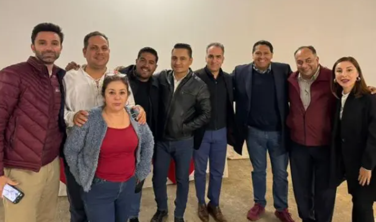 Reunión de aspirantes de Morena a la alcaldía de Puebla, con exclusión de Chedraui